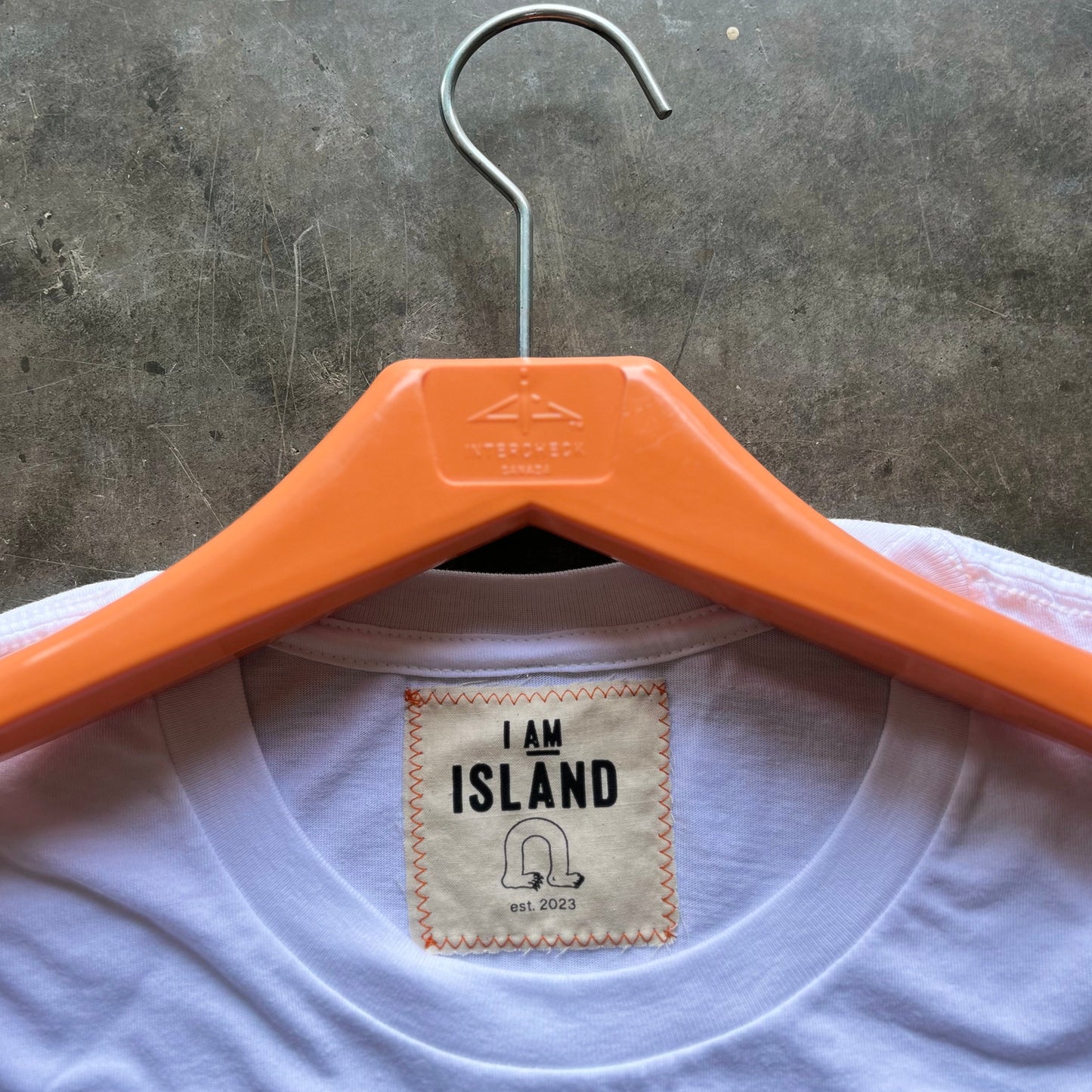 GOOSE SPIT PARK  essential island tee